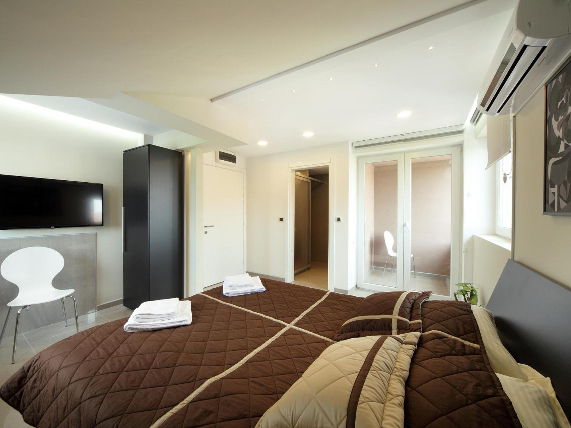 Agent Lux Apartments Jagodina Exterior photo